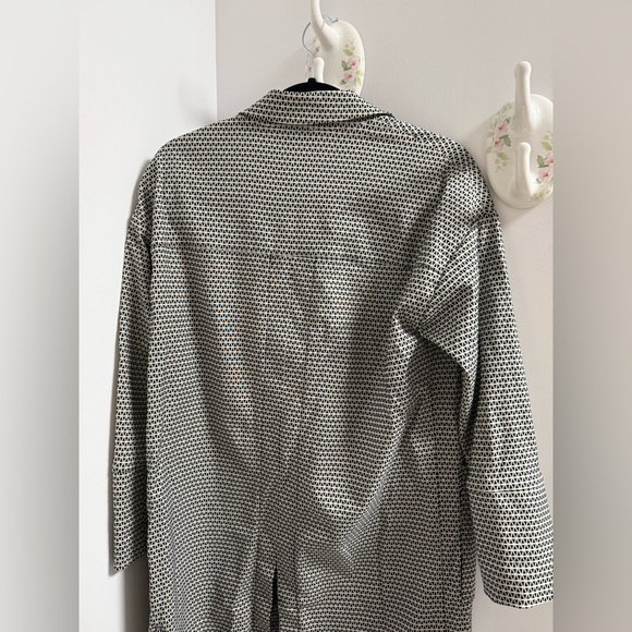 Simons Monochrome Triangle Pattern long jacket - Picture 7 of 8